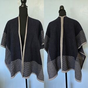 Adrienne Vittadini Wool Poncho Knit Size S